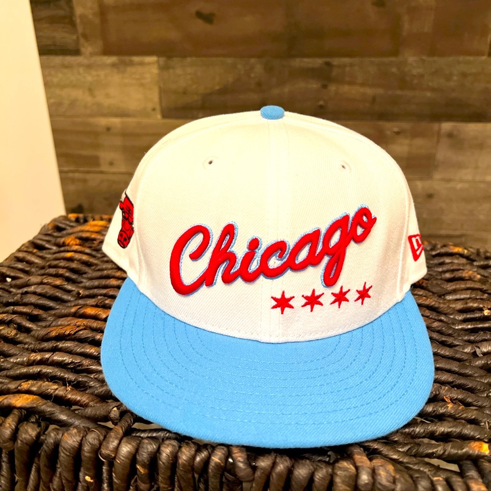 New Era | Chicago Bulls | **** | SnapBack Hat 🧢 .